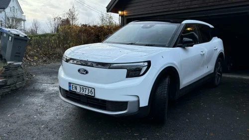 FORD Explorer Premium AWD Extended Range