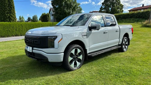 FORD F-150 Lightning 131kWh Long Range / Platinum / Pro Power / Avalanche