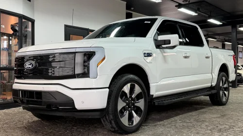 FORD F-150 LIGHTNING Lightning Platinum 131kWh, Massasje, Panorama