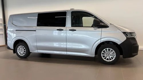 VOLKSWAGEN Transporter Pluss 83kWh 286hk L RWD