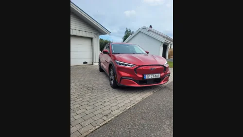FORD Mustang Mach-E LR RWD / Hengerfeste/ 610 km rekkevidde