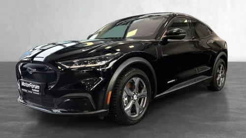 FORD Mustang Mach-E Long Range 610km / Skinn / Pano / ACC / B&O / 360