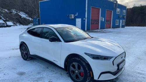 FORD Mustang Mach-E Premium SR AWD