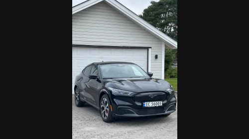 FORD Mustang Mach-E Long Range AWD. H-Feste, Ryggekamera, DAB+, Skinn.