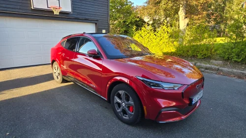 FORD Mustang Mach-E First Edition  LR  AWD