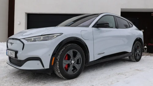 FORD Mustang Mach-E Mach-e 4X AWD