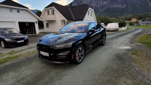 FORD Mustang Mach-E LR AWD