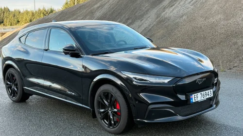 FORD Mustang Mach-E Long Range AWD