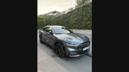 FORD Mustang Mach-E Premium LR AWD