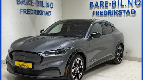 FORD Mustang Mach-E Awd Pano/B&O/Memory/Skinn/V,Ratt/360 Kamera/Navi/Bliss