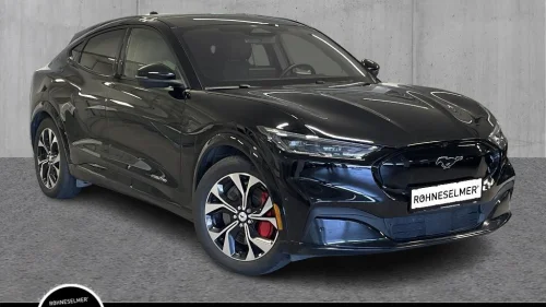 FORD Mustang Mach-E First Edition AWD/ Hengerfeste/Panoramatak/360 kamera