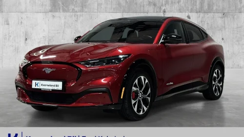 FORD Mustang Mach-E AWD LR B&O Pano 360 ACC el. seter / Serviceavtale