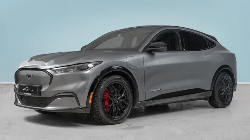 FORD Mustang Mach-E / Long Range / AWD / Adaptive / Panorama /