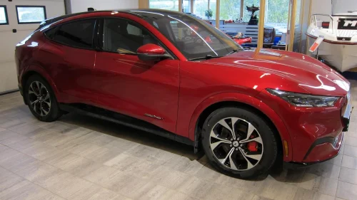 FORD Mustang Mach-E AWD LR First Edition