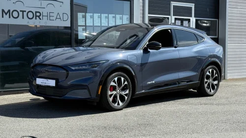 FORD Mustang Mach-E Long Range AWD, Skinn, Pano, Navi, ACC, 360, B&O, Krok
