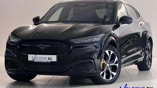 FORD Mustang Mach-E LR AWD PREMIUM+ mSERVICE-AVTALE PANORAMA B&O 360
