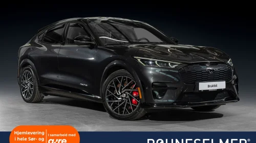 FORD Mustang Mach-E Råtass|Masse utstyr|Vi har et bredt utvalg av Mach-E|