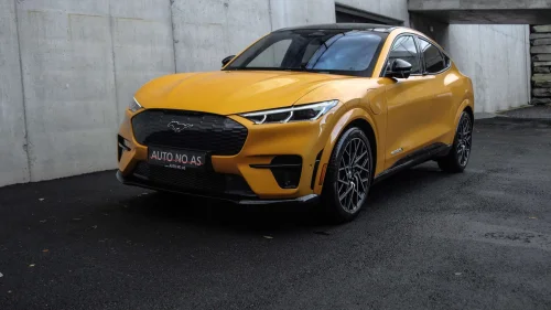 FORD Mustang Mach-E GT - AWD Krok Glasstak Bang & Olufsen 360 kamera