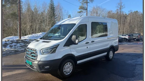 FORD TRANSIT E-Transit/269hk/Aut/Krok/360/ACC/Webasto/Navi/Inverter+