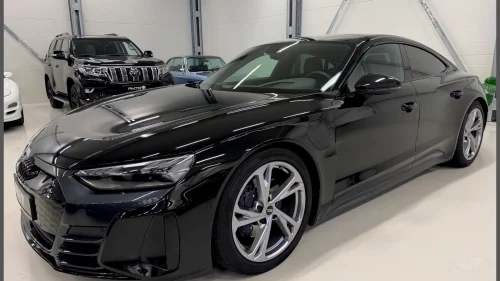 AUDI E TRON GT Quattro Pro B&O,Matrix,Pano,ACC,360,HUD,Karbon+++
