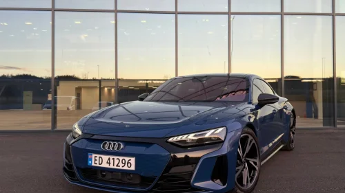 AUDI E TRON GT GT PRO | NORSK | ASCARI BLÅ/RØD | 4WS | B&O | HUD