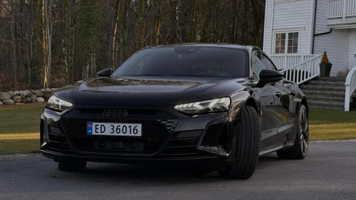 AUDI E TRON GT PRO Laser/B&O/Rear.ax/HUD/Pano/Luft/ACC