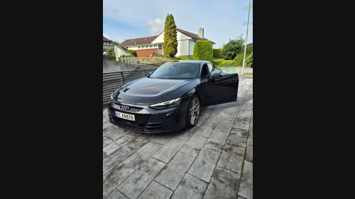 AUDI E TRON GT Quattro