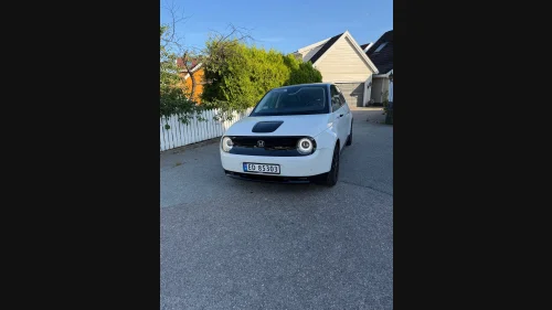 HONDA e