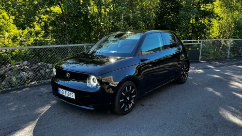 HONDA e Advance 17"
