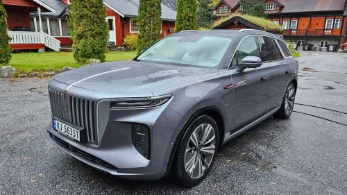 FAW EHS9 Exclusive/Luftfjæring/6 seter/Massasje/+++