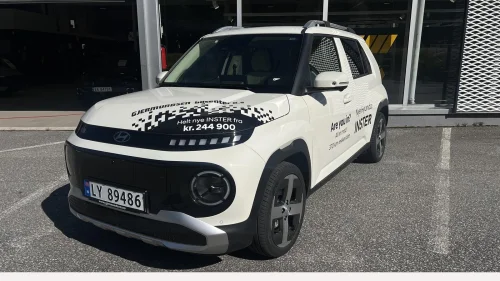 HYUNDAI INSTER Premium LR m/soltak