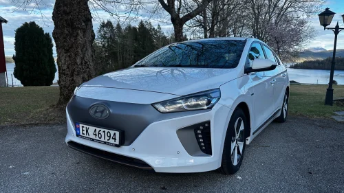 HYUNDAI IONIQ