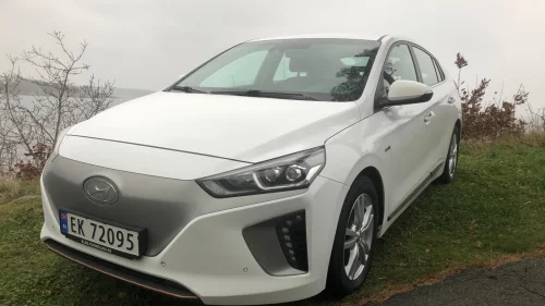HYUNDAI IONIQ SE!Teknikk..280km.Varmep.Skinn.DAB.NAVI