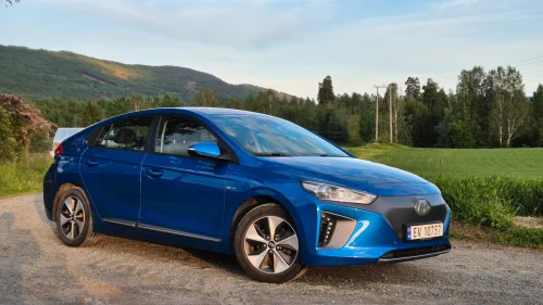 HYUNDAI IONIQ AD. CRUISE, R-KAM, NAVI, VARMEPUMPE, INFINITY, M.M