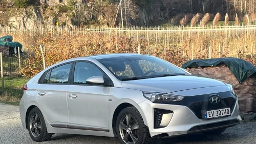 HYUNDAI IONIQ