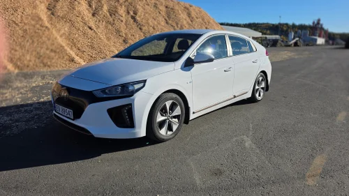 HYUNDAI IONIQ Ny EU/Ny Service/Nypolert/ACC/Navi/Keyless/Rattvarme++