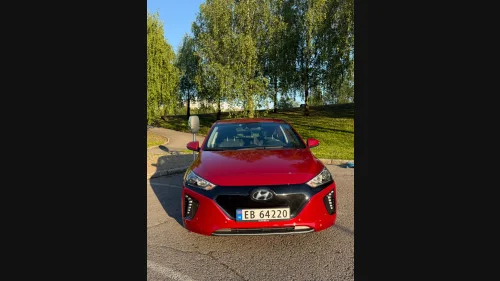 HYUNDAI IONIQ APPLE CARPLAY/CRUISE/RKAM/BT/DAB+/NAVI/SETERVARMER