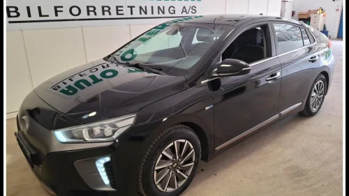 HYUNDAI IONIQ , Teknikk/Skinn/Navi/EU til -28.