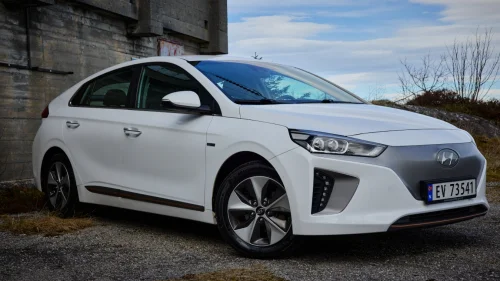 HYUNDAI IONIQ