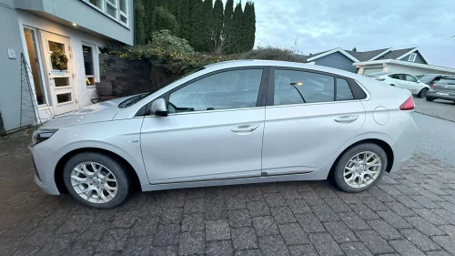HYUNDAI IONIQ Teknikk