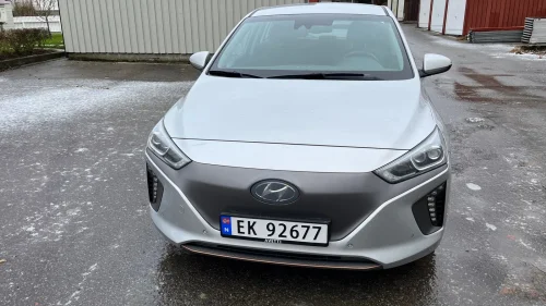HYUNDAI IONIQ Teknikk