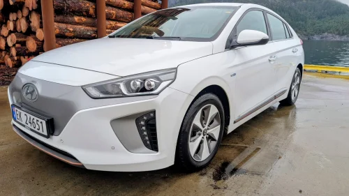 HYUNDAI IONIQ