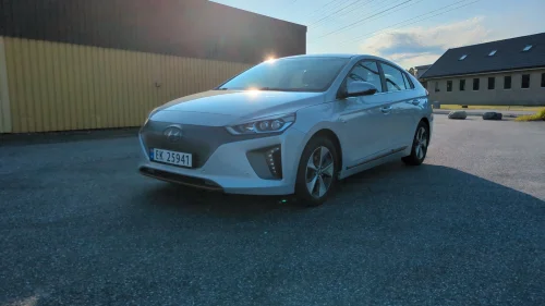 HYUNDAI IONIQ Teknikk