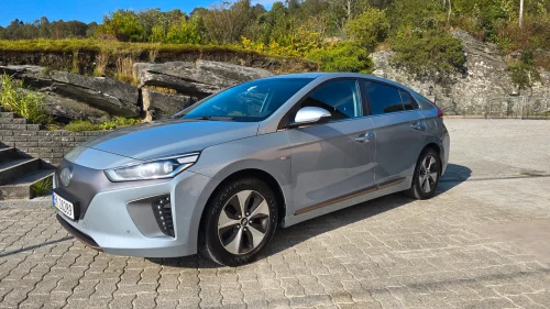 HYUNDAI IONIQ Teknikk