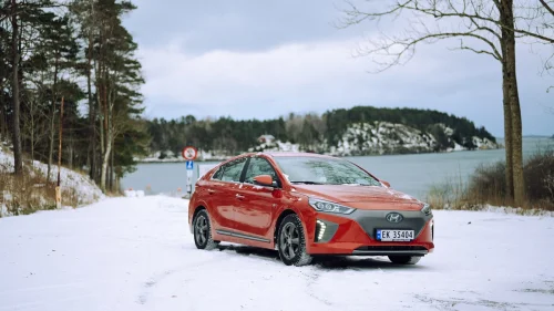 HYUNDAI IONIQ Teknikk