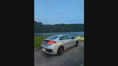 HYUNDAI IONIQ