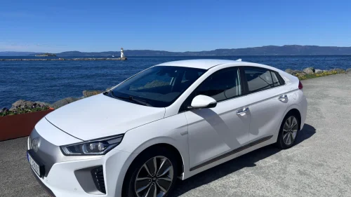 HYUNDAI IONIQ Teknikk