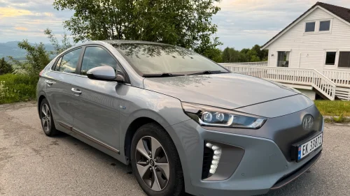 HYUNDAI IONIQ Teknikk