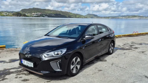 HYUNDAI IONIQ Teknikk