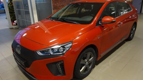 HYUNDAI IONIQ 120 Hk Teknikk Skinn Navi Kamera Led Varmepumpe